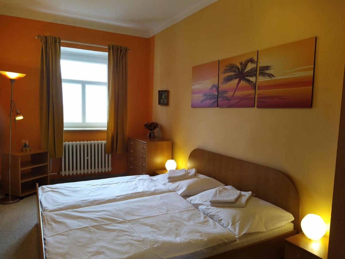 Apartmany Zatec エクステリア 写真